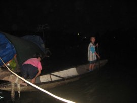 cheo_xuong_trong_dem