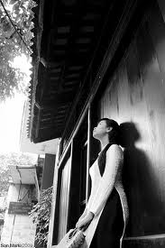 thieu_nu_cho_mua_tanh