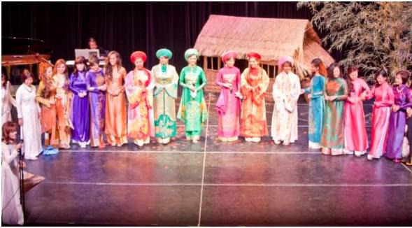 mot_thoang_que_huong_3