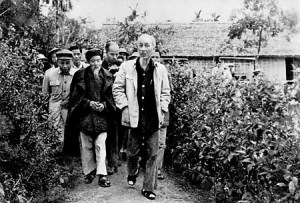 ho_chi_minh_mang_dep_di_tham_quan