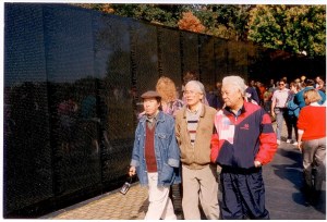 dinh_cuong-cung_tram_tuong-pham_duy