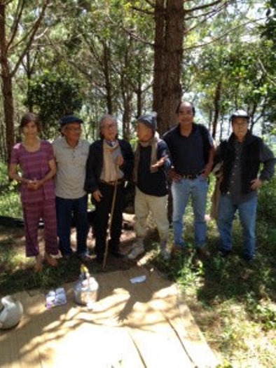 dinh_cuong_va_cac_ban_2