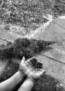 rain_drops_catching