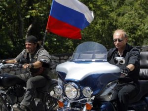 putin_riding_a_harley_davidson