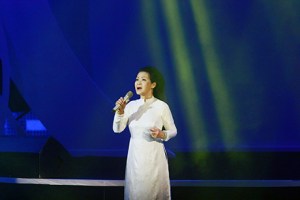 khanh_ly_hat_o_ha_noi