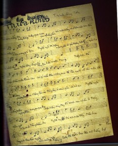 mua_hong-nhac_tcs_viet_tay