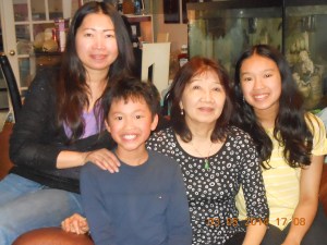 phu_nhan_luan_hoan-con_gai-chau_ngoai