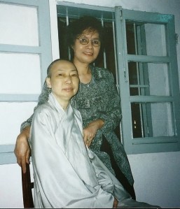 ton_nu_kim_phuong-thanh_tri