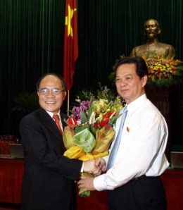 nguyen_tan_dung-tang_hoa-nguyen_sinh_hung