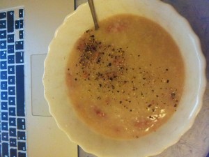 chao_tim_gan_bau_duc