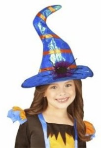 little_girl_in_halloween_costumes