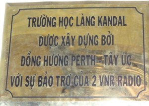 bang_ghi_cong_xay_dung_truong_kandal