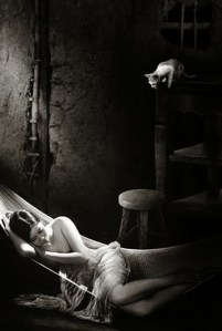 thieu_nu_nam_vong-duong_quoc_dinh