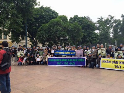 tuong_niem_tu_si_hoang_sa-ha_noi