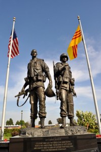 tuong_dai_chien_si_viet_my