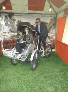 vo_chong_tran_huy_sao_du-xuan