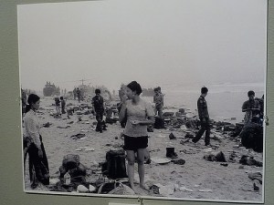 dan_di_tan_tren_bai_bien