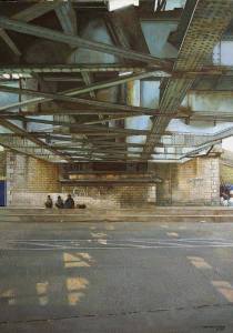 gam_cau_long_bien-pham_binh_chuong