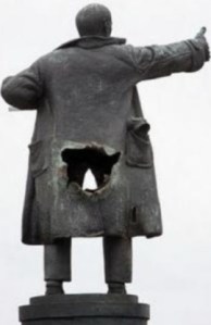 lenin_statue