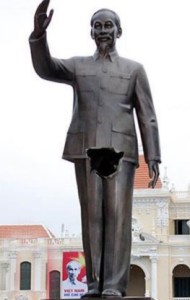 retouched_statue_of_ho_chi_minh