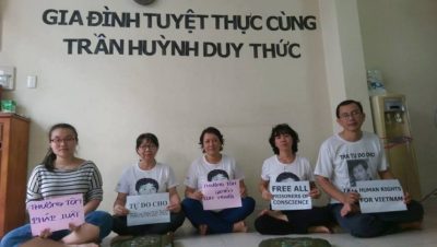 gia_dinh_dong_hanh_cung_tran_huynh_duy_thuc