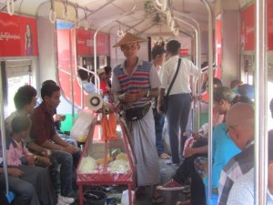 ban_rong_tren_xe_lua-mien_dien