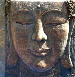 nu_cuoi_duc_phat-2006-nguyen_khai