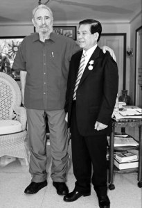 fidel_castro-nguyen_minh_triet