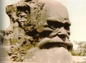 phan_boi_chau-le_thanh_nhon